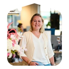 Leonie Stoop - Commercieel Medewerker